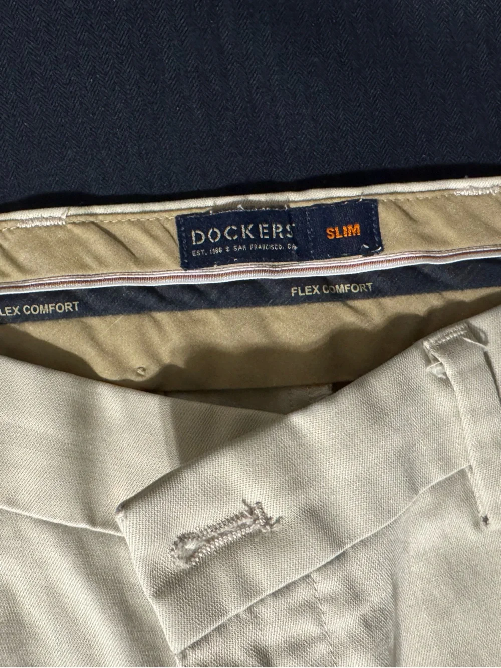 Dockers Slim Fit Chino Pants in Light Khaki